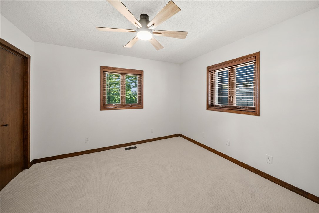 Ray Brown Sub Rurban - Residential