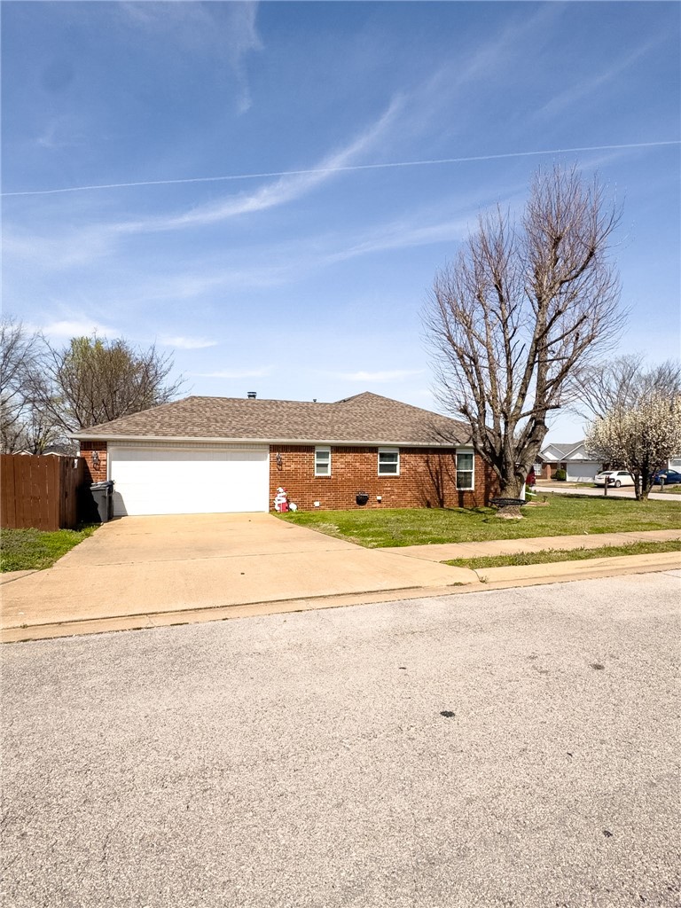 Seminole Hills Rogers - Residential