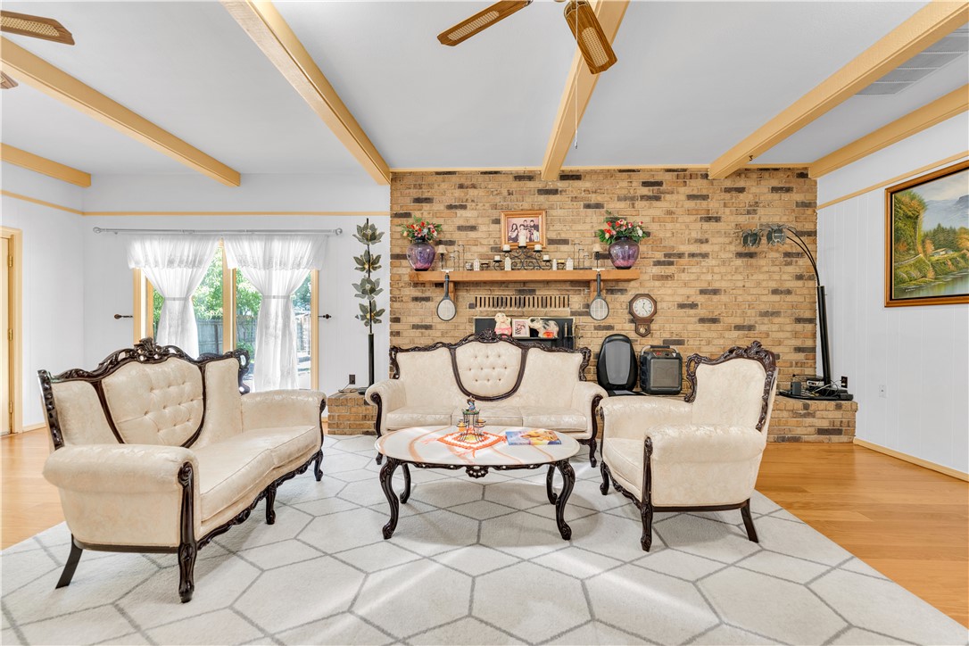 Rolling Hills Sub Siloam Spgs - Residential