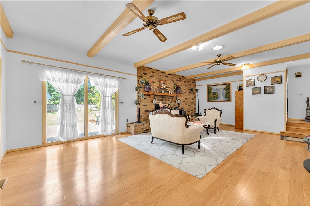 Rolling Hills Sub Siloam Spgs - Residential