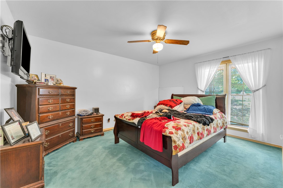 Rolling Hills Sub Siloam Spgs - Residential