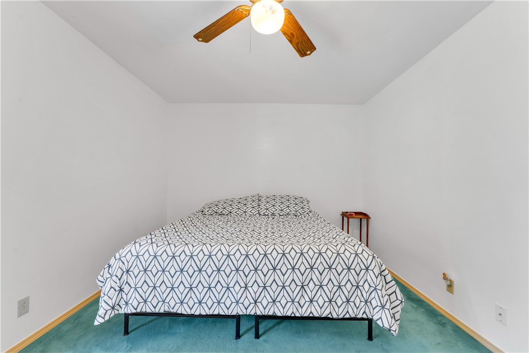 Rolling Hills Sub Siloam Spgs - Residential