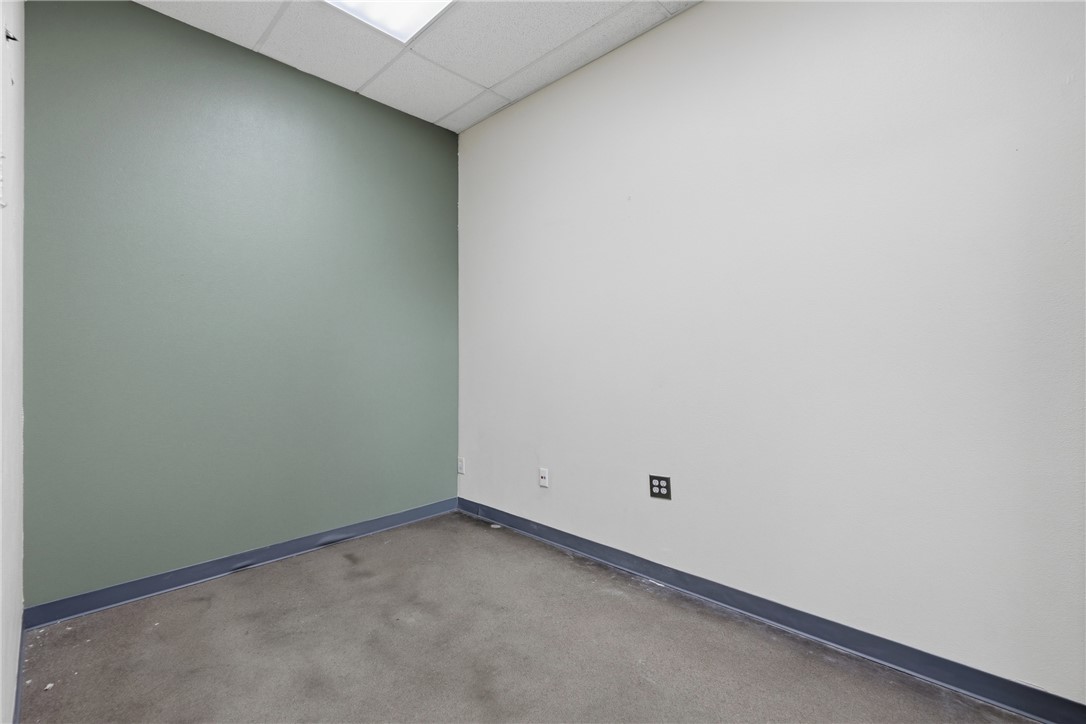 Springdale Outlots - Commercial Lease