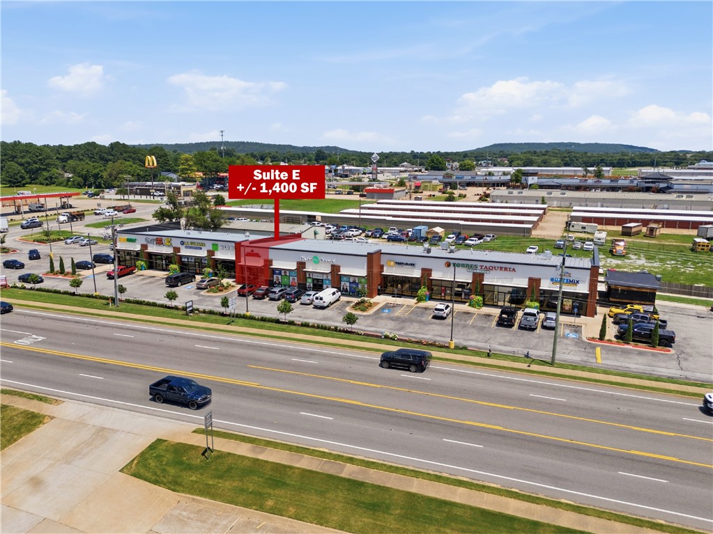 Springdale Outlots - Commercial Lease