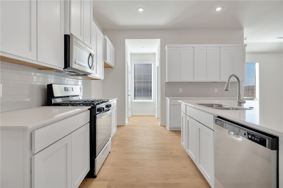 Goose Creek Village - Residential Lease