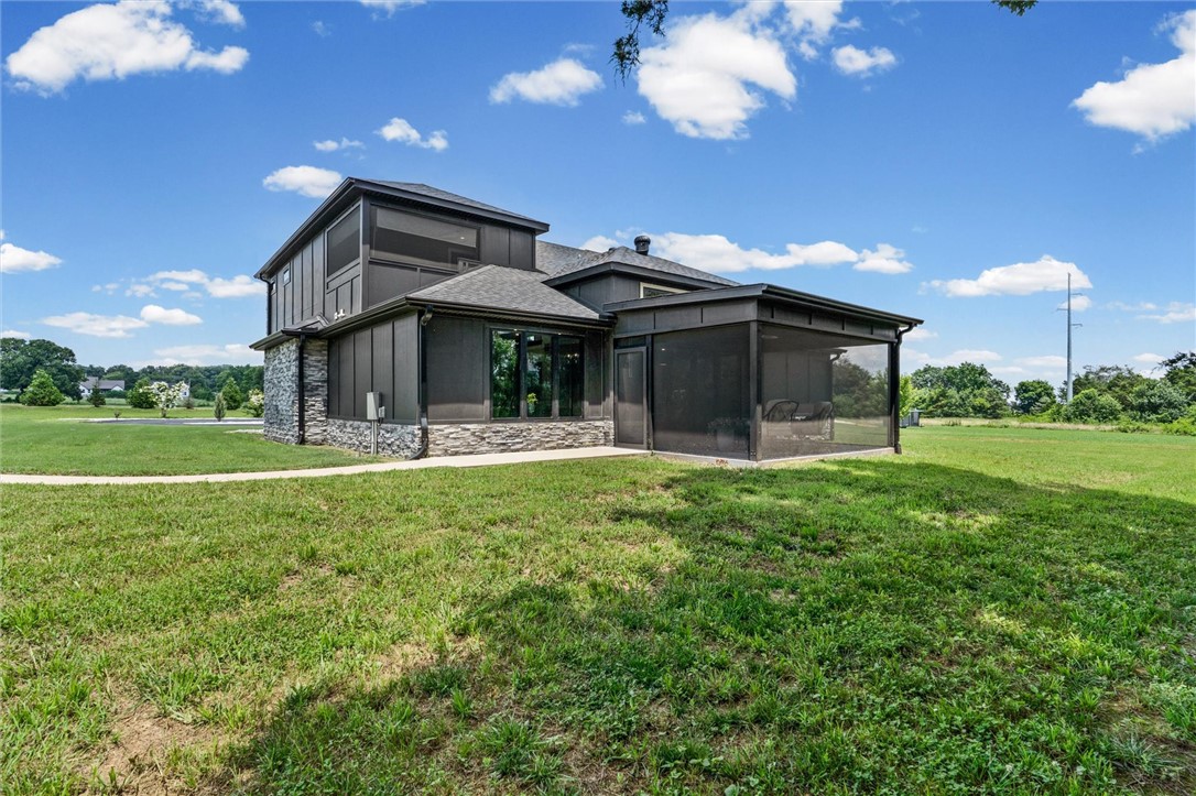 Doris Perry Tr 4 - Residential