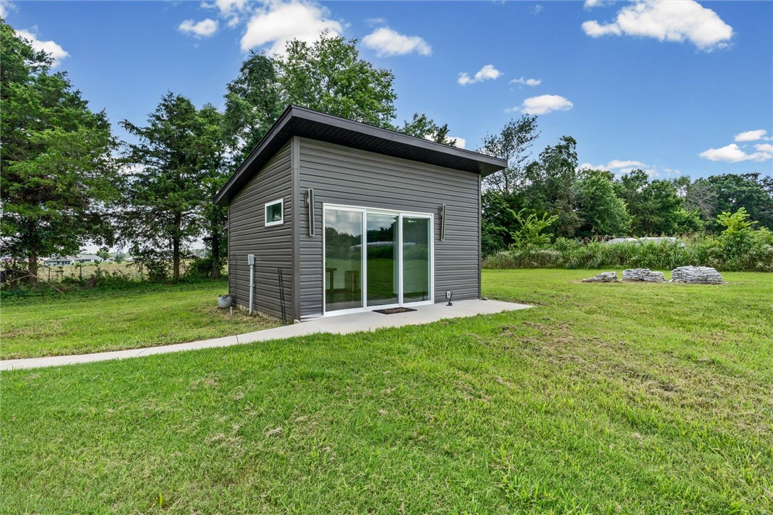 Doris Perry Tr 4 - Residential