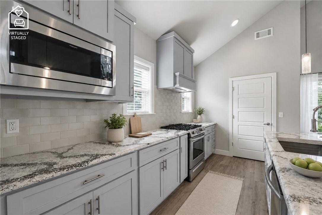 Rolling Hills Sub Bentonville - Residential