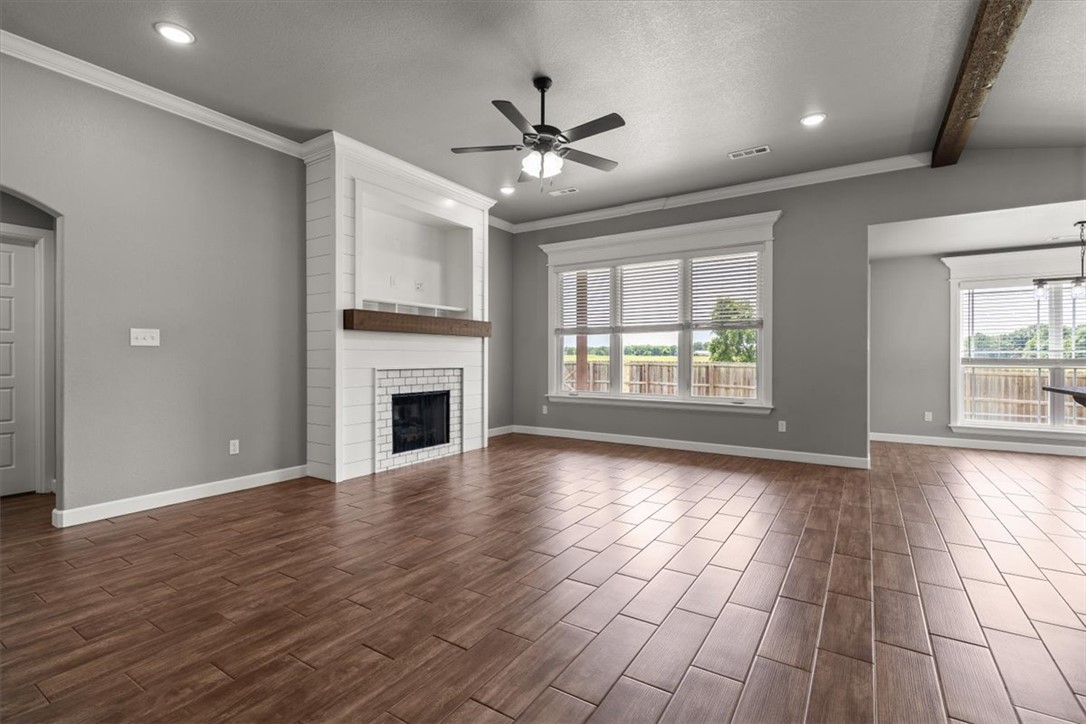 Elkhorn Ridge Sub Ph Iv Pea Ridge - Residential