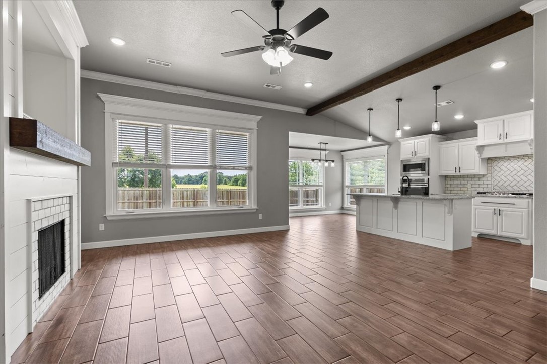 Elkhorn Ridge Sub Ph Iv Pea Ridge - Residential