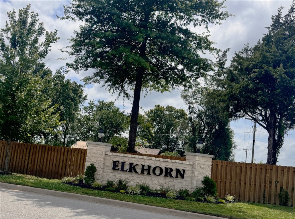 Elkhorn Ridge Sub Ph Iv Pea Ridge - Residential