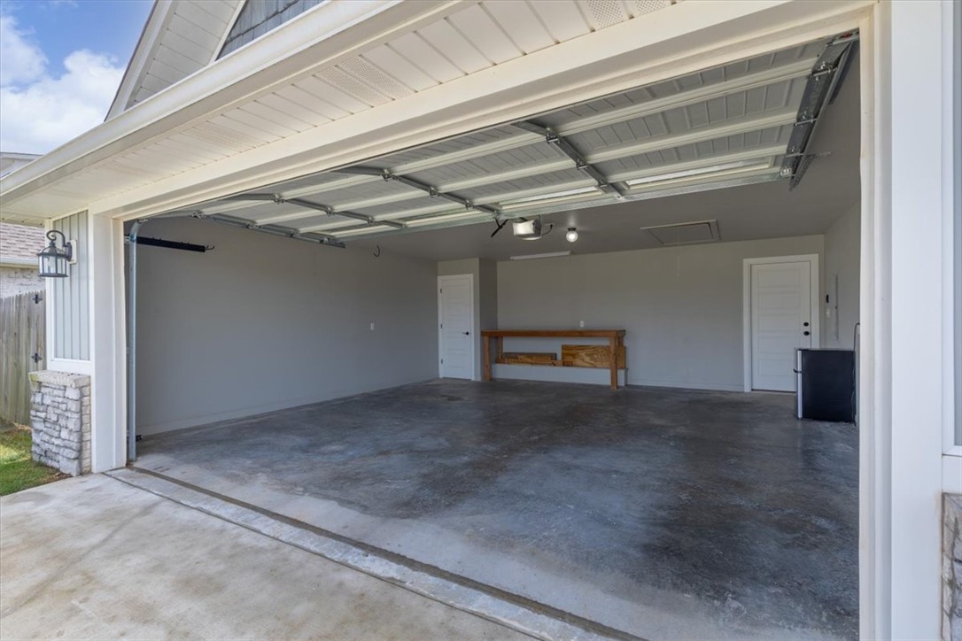 Elkhorn Ridge Sub Ph Iv Pea Ridge - Residential