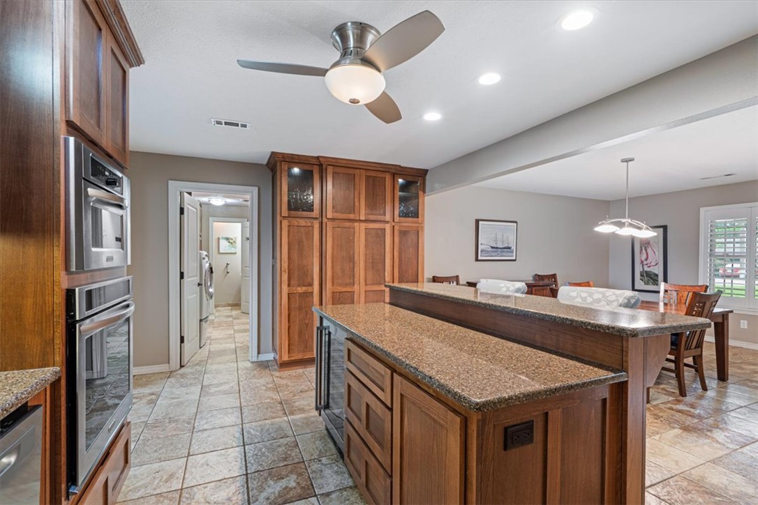 Unit 11 Holiday Island - Residential
