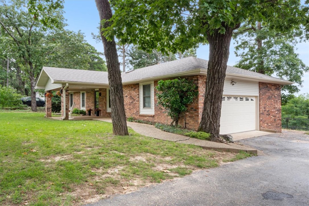 Unit 11 Holiday Island - Residential