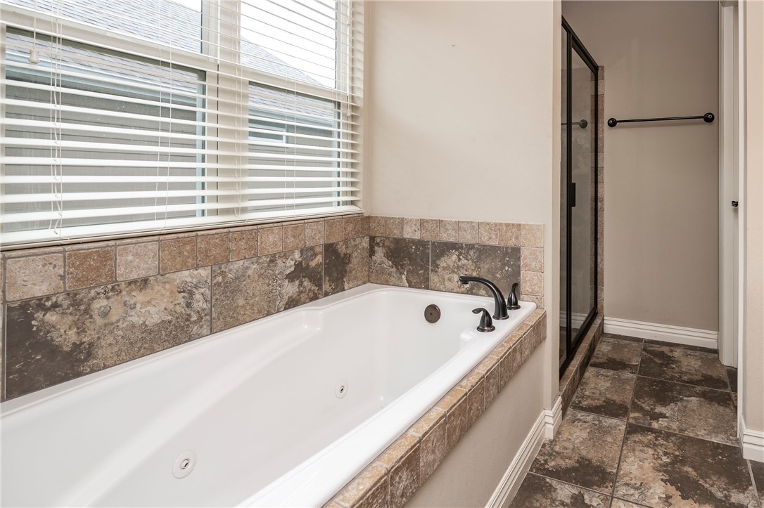 Oldetown Estates Rogers - Residential Lease