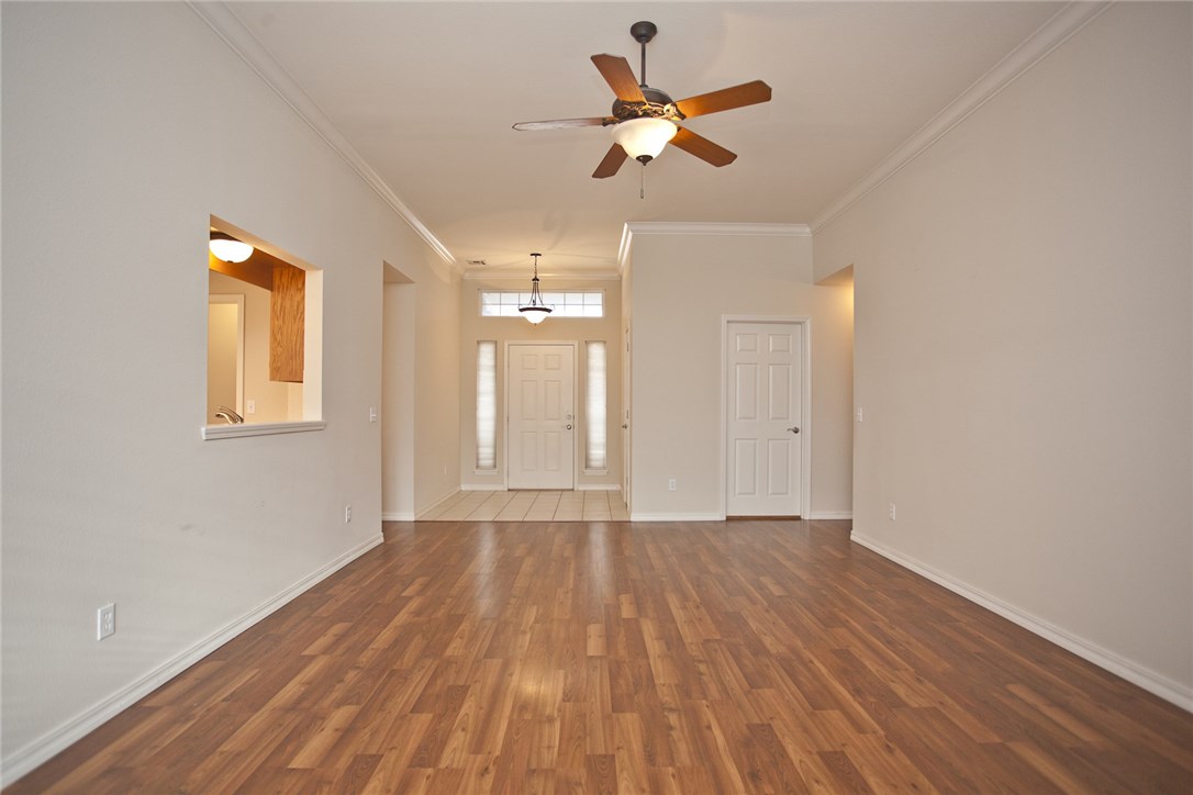 Eagle Crest - Residential