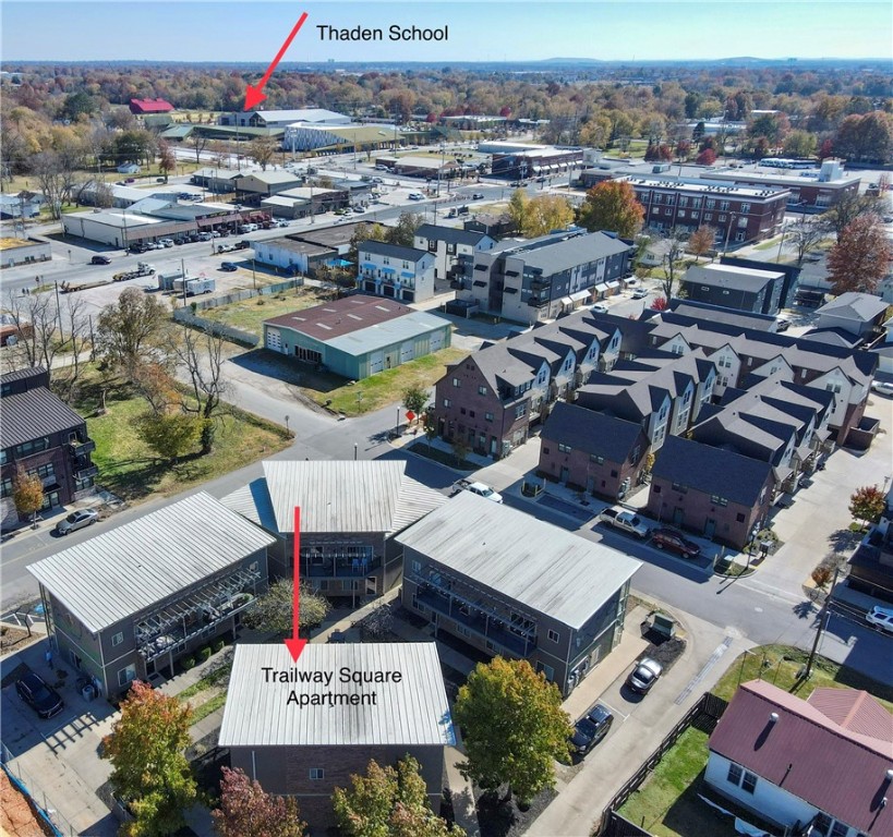 Dunn & Davis Add Bentonville - Commercial Lease