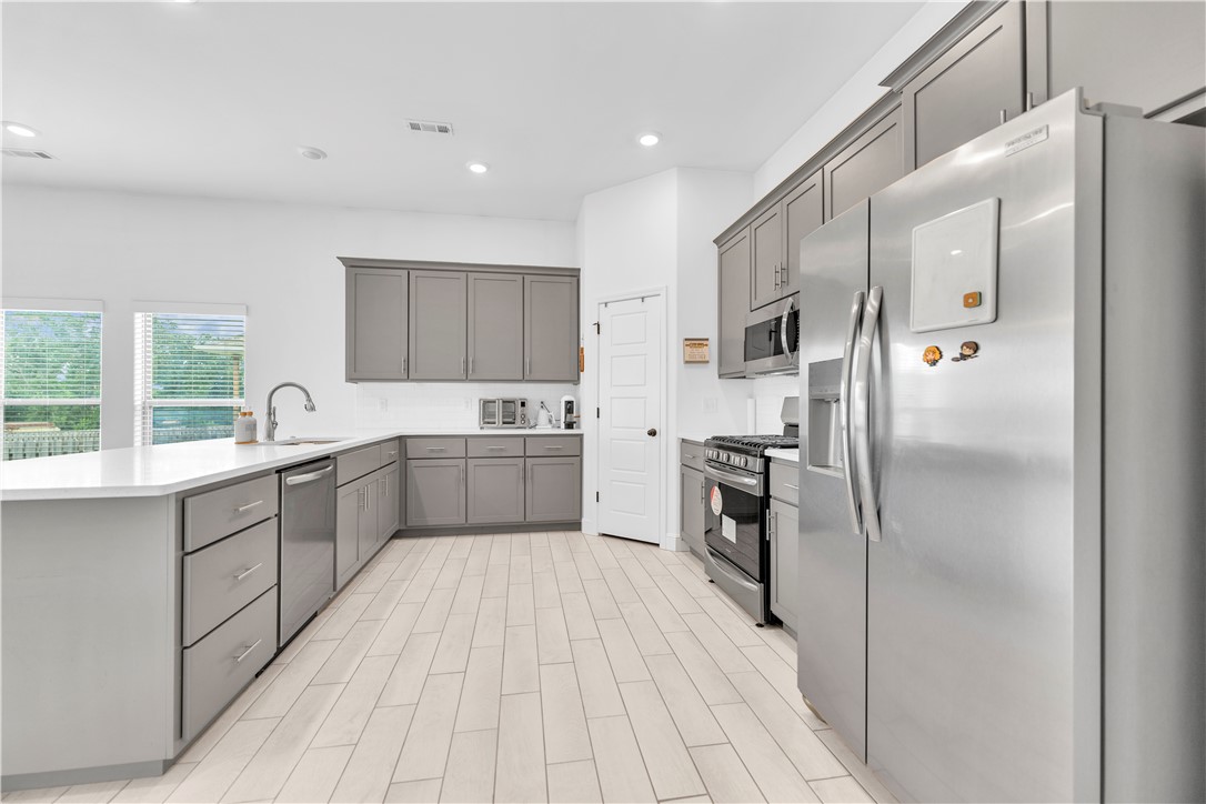 Avalon Sub Ph 1 Pea Ridge - Residential