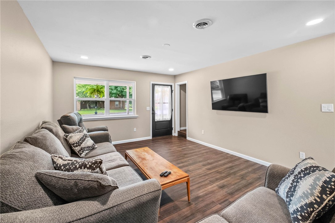 Lynn Estates Springdale - Residential