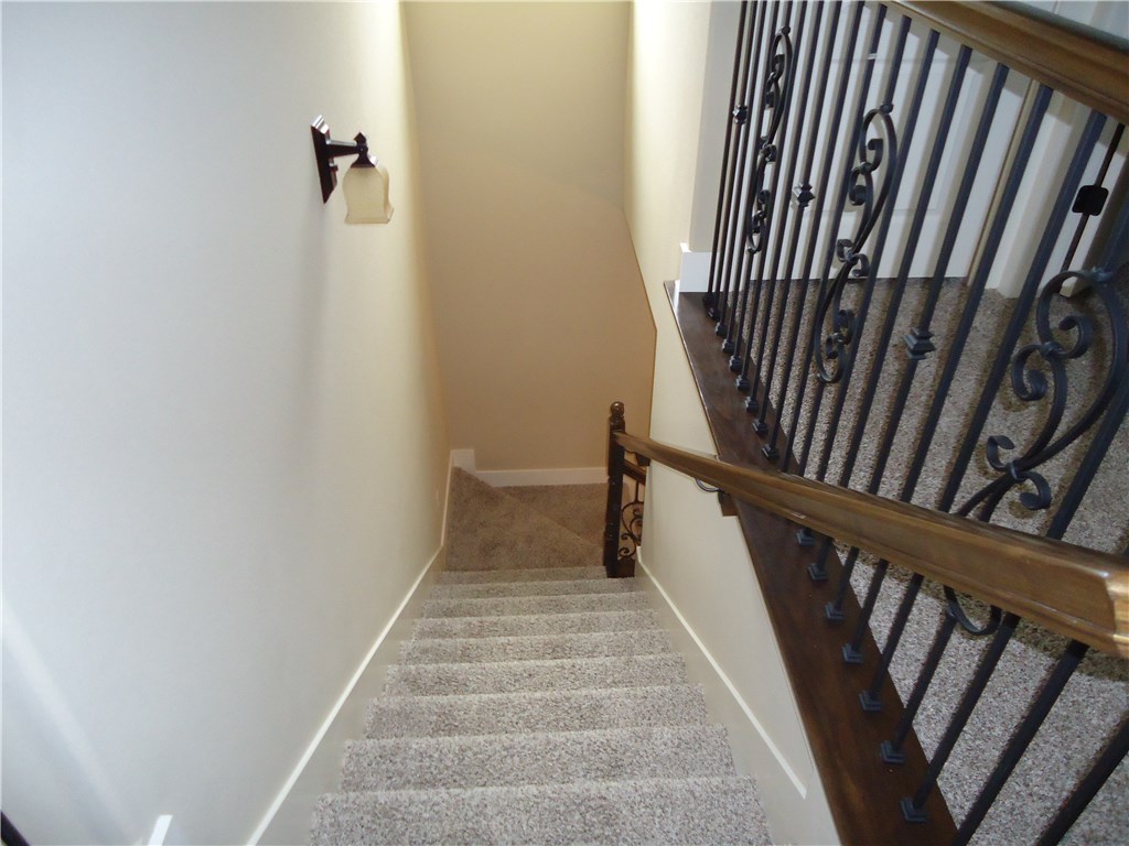 Cornerstone Ridge Ph I Bentonville - Residential Lease