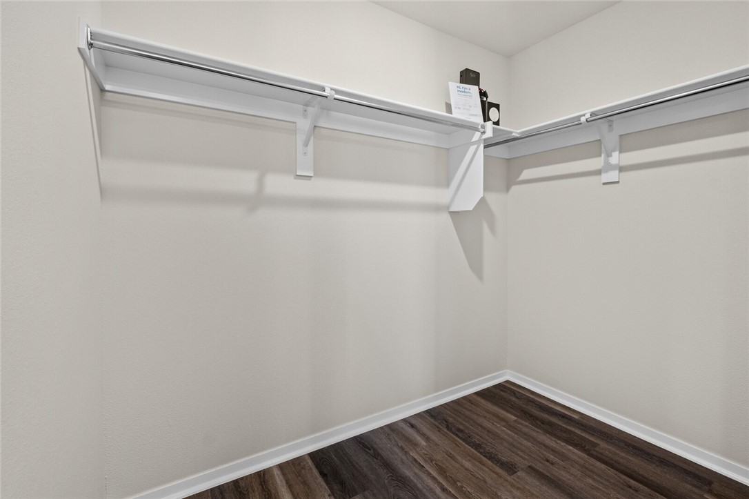 WALNUT HILL SUB PH III-PEA RIDGE - Residential Lease