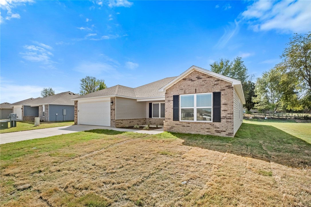 WALNUT HILL SUB PH III-PEA RIDGE - Residential Lease