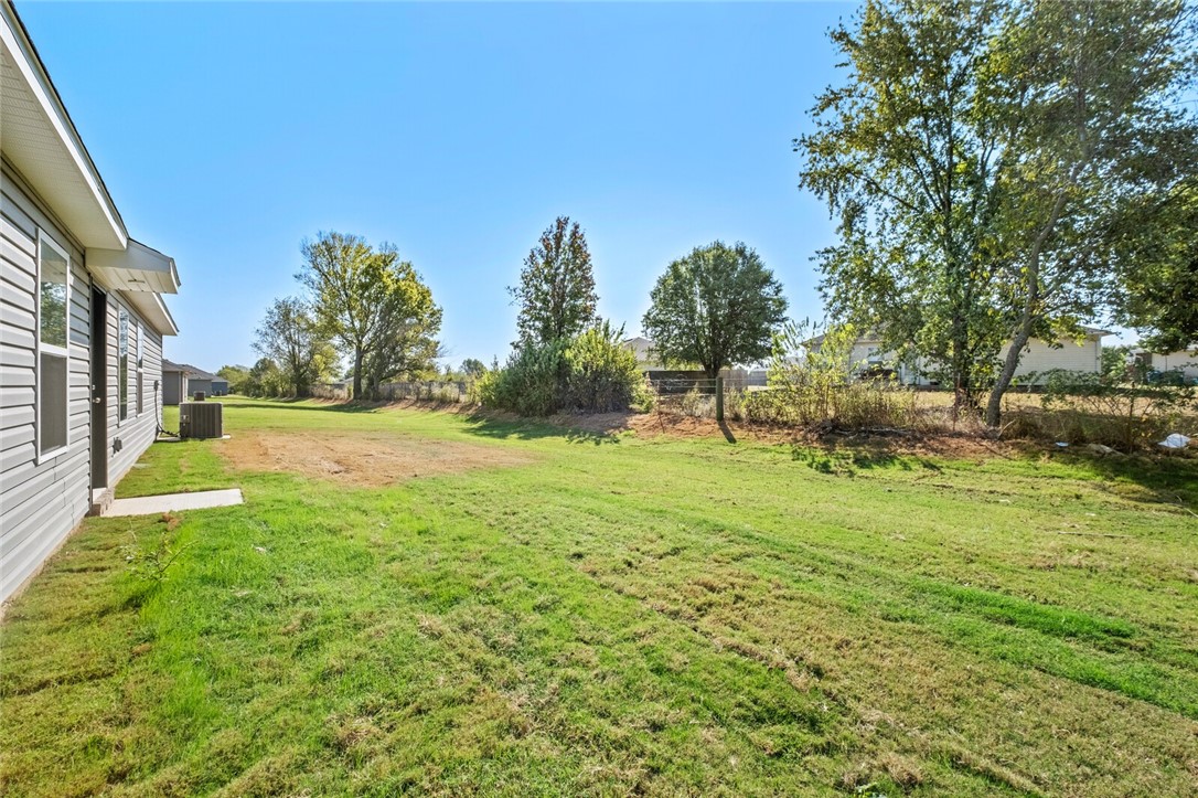 WALNUT HILL SUB PH III-PEA RIDGE - Residential Lease