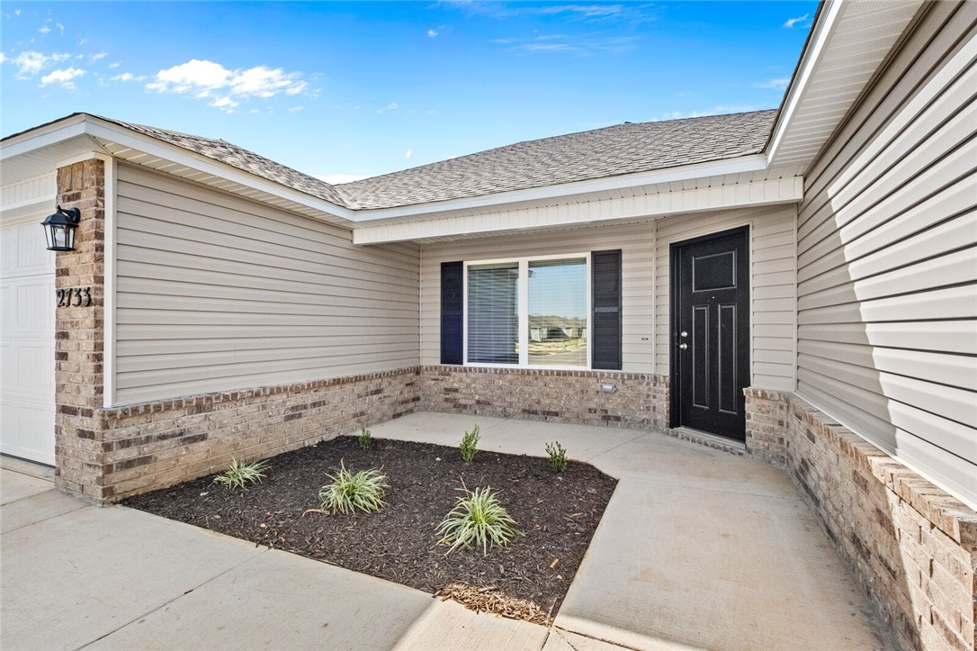 WALNUT HILL SUB PH III-PEA RIDGE - Residential Lease