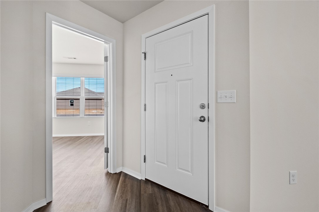 WALNUT HILL SUB PH III-PEA RIDGE - Residential Lease