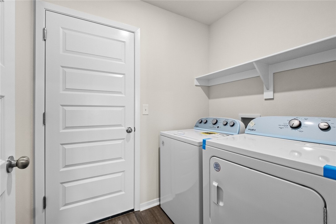 WALNUT HILL SUB PH III-PEA RIDGE - Residential Lease