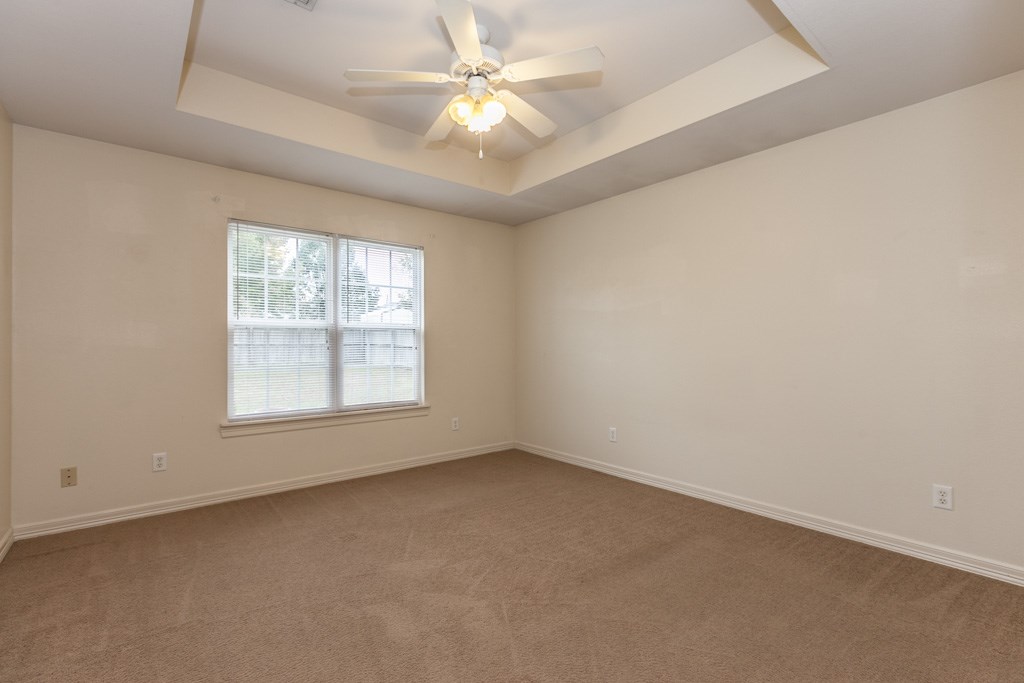 Meadowlark Sub Ph IV - Residential Lease