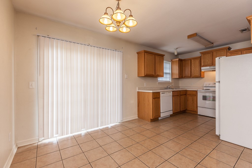 Meadowlark Sub Ph IV - Residential Lease