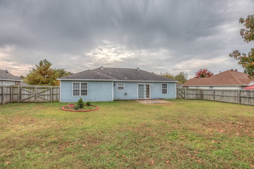 Meadowlark Sub Ph IV - Residential Lease