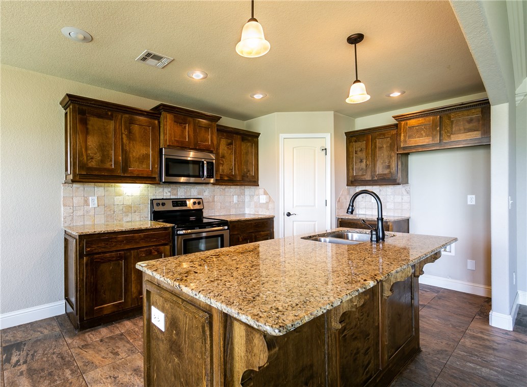 Laurynwood Estates - Residential
