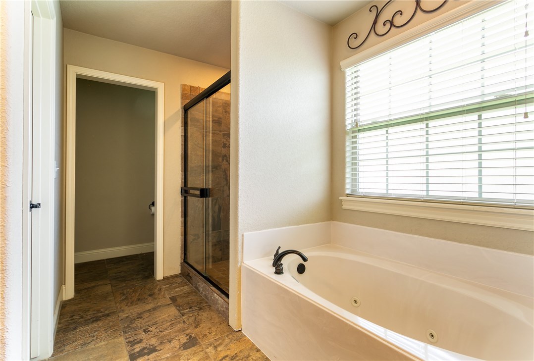 Laurynwood Estates - Residential