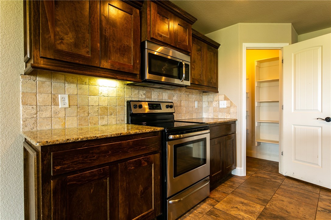 Laurynwood Estates - Residential