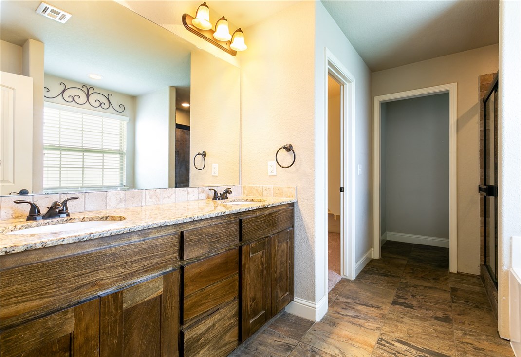 Laurynwood Estates - Residential