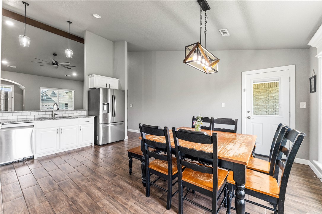 Elkhorn Ridge Sub Ph Iii Pea Ridge - Residential