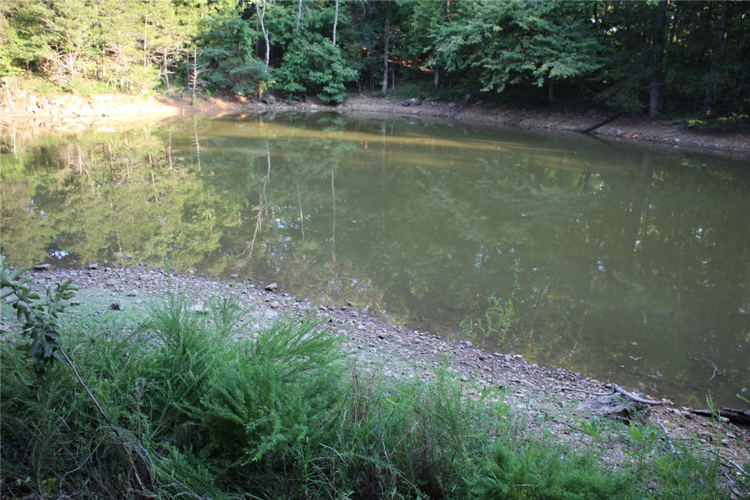 White River Valley - Land