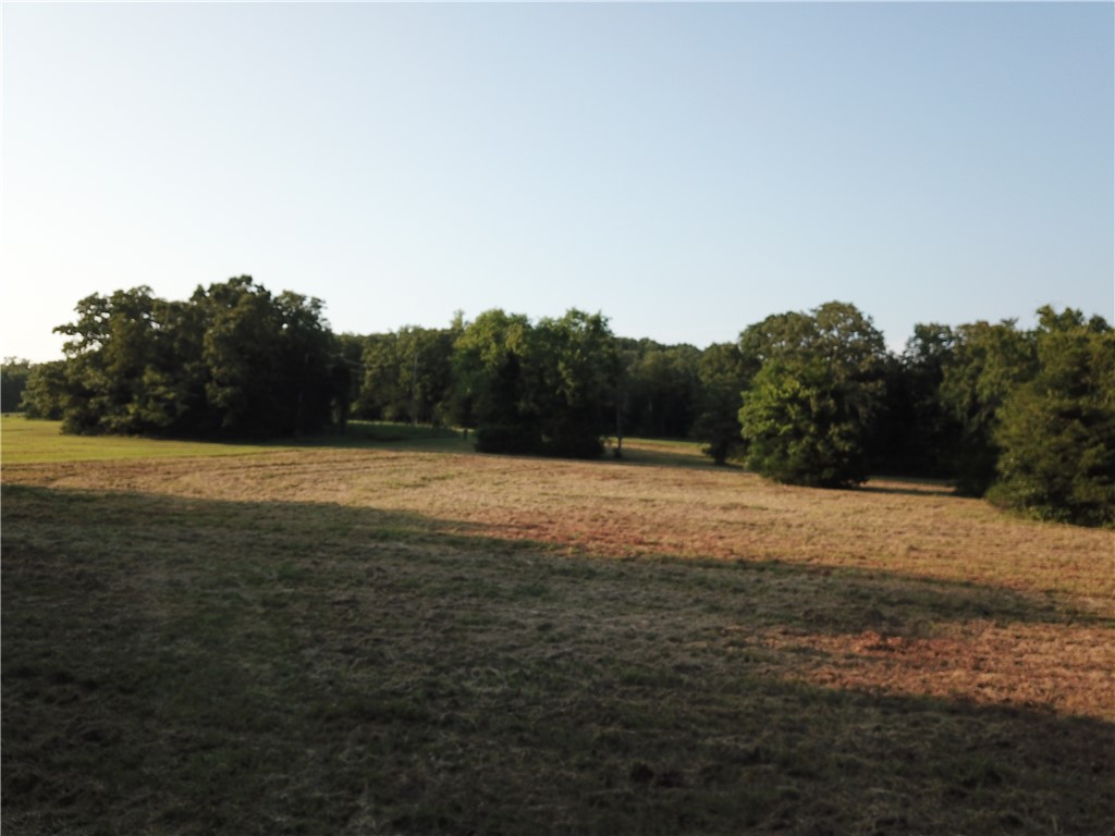 White River Valley - Land