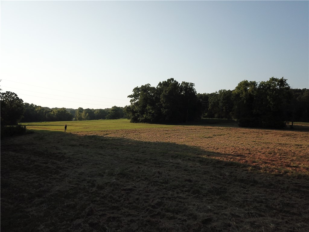 White River Valley - Land