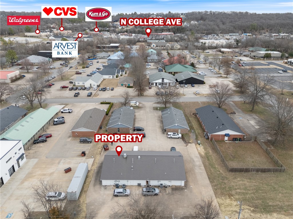 This versatile office or retail space offers +/- 720 SF and is conveniently located just 0.5 miles from N
College Ave in Fayetteville! The layout includes a welcoming reception area, a spacious open workspace
or retail showroom floor, a private office or break room, and a private restroom. Positioned for excellent
accessibility, the property is approx. 2.5 miles from the University of Arkansas and just 2.2 miles from I-49. This space is available under a Modified Gross Lease structure, with tenants responsible for their own electric and gas bills, while water and trash services are included in the monthly rent.
