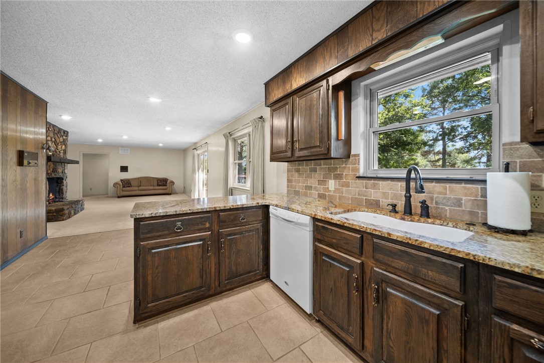 Springdale Outlots - Land