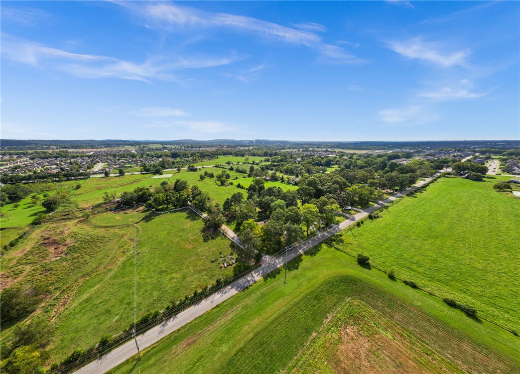 Springdale Outlots - Land
