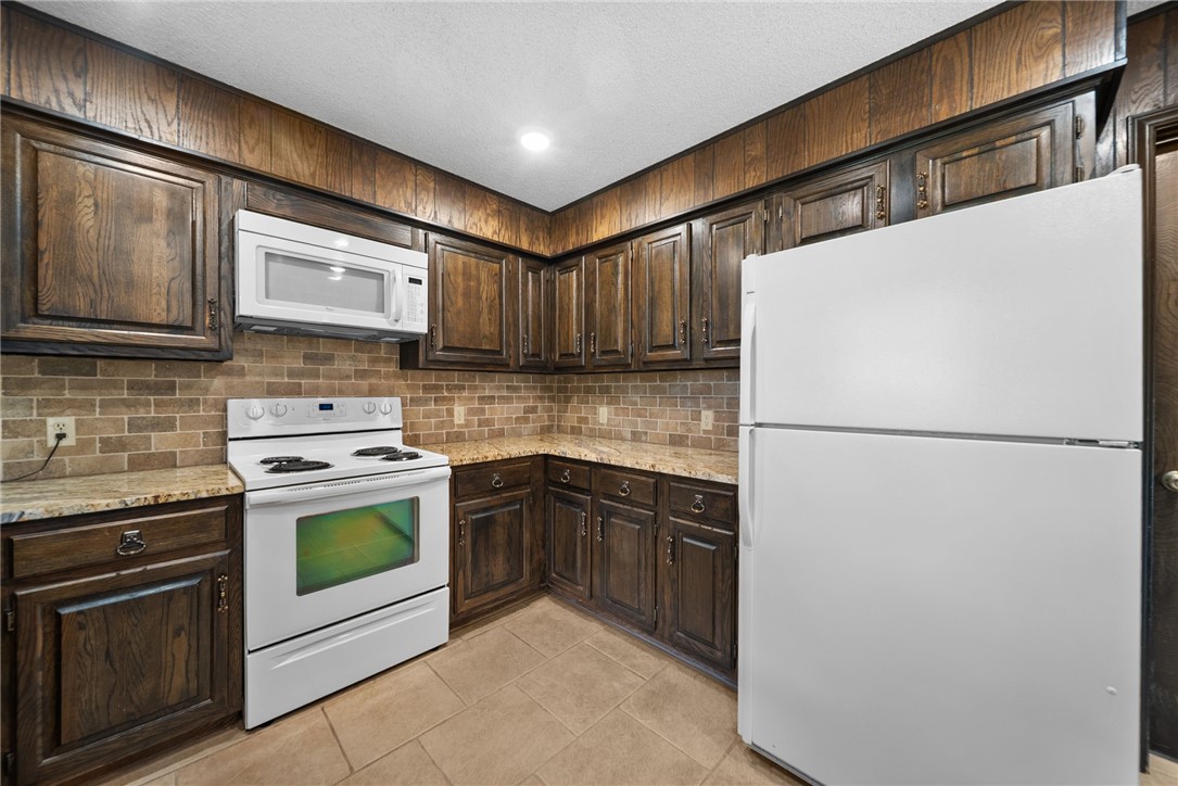 Springdale Outlots - Land