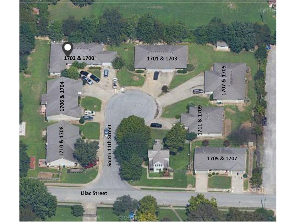Catalpa Circle Rogers - Residential