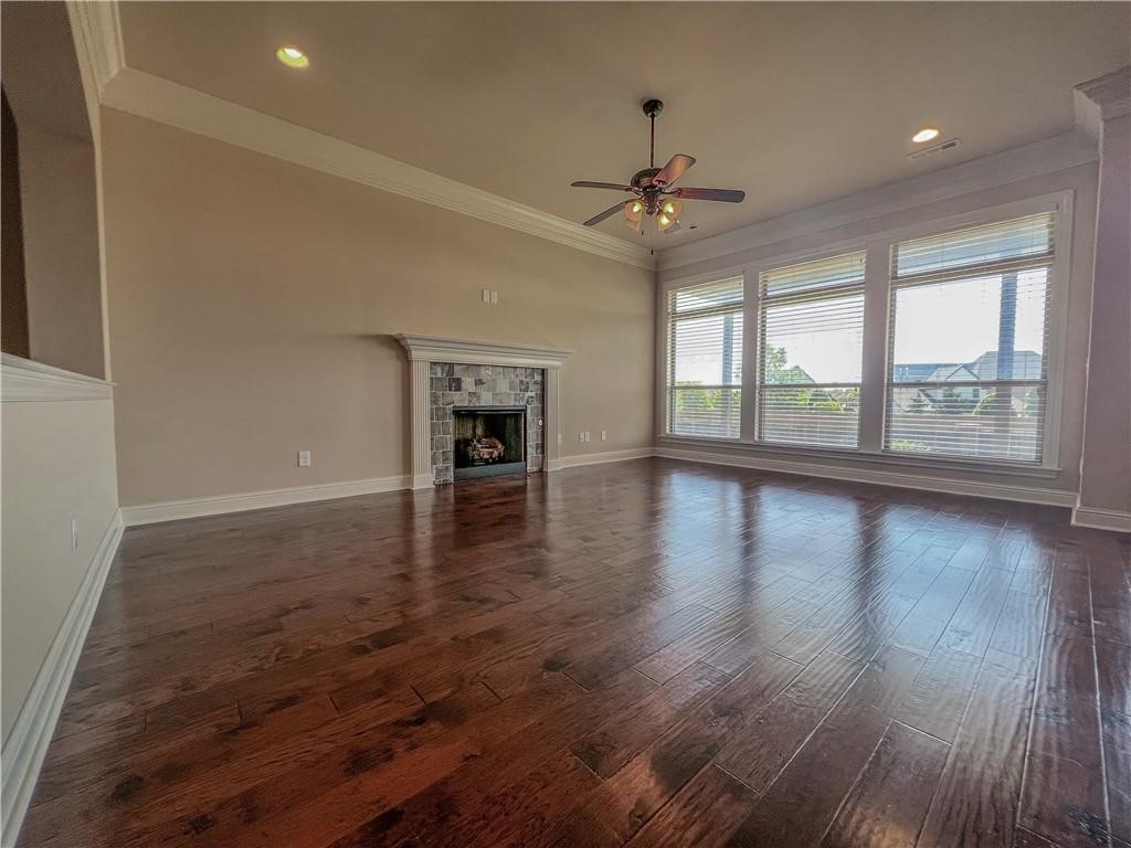 Central Park - Residential Lease