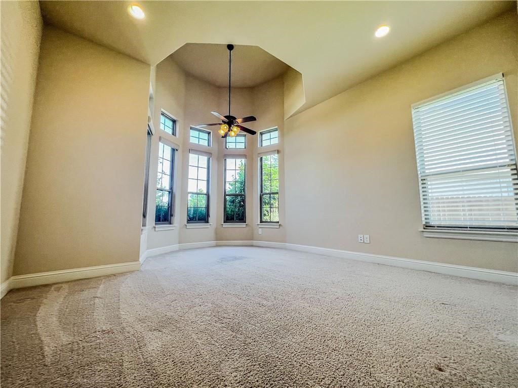 Central Park - Residential Lease