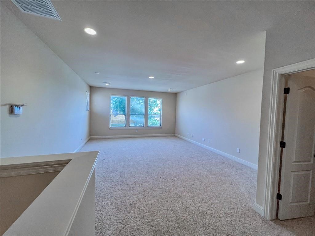 Central Park - Residential Lease