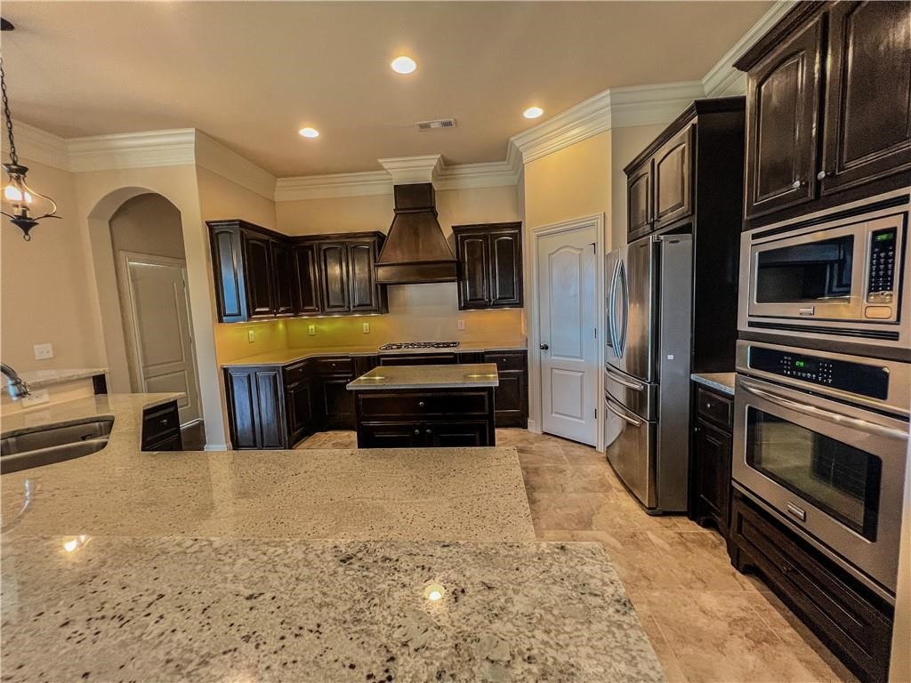 Central Park - Residential Lease